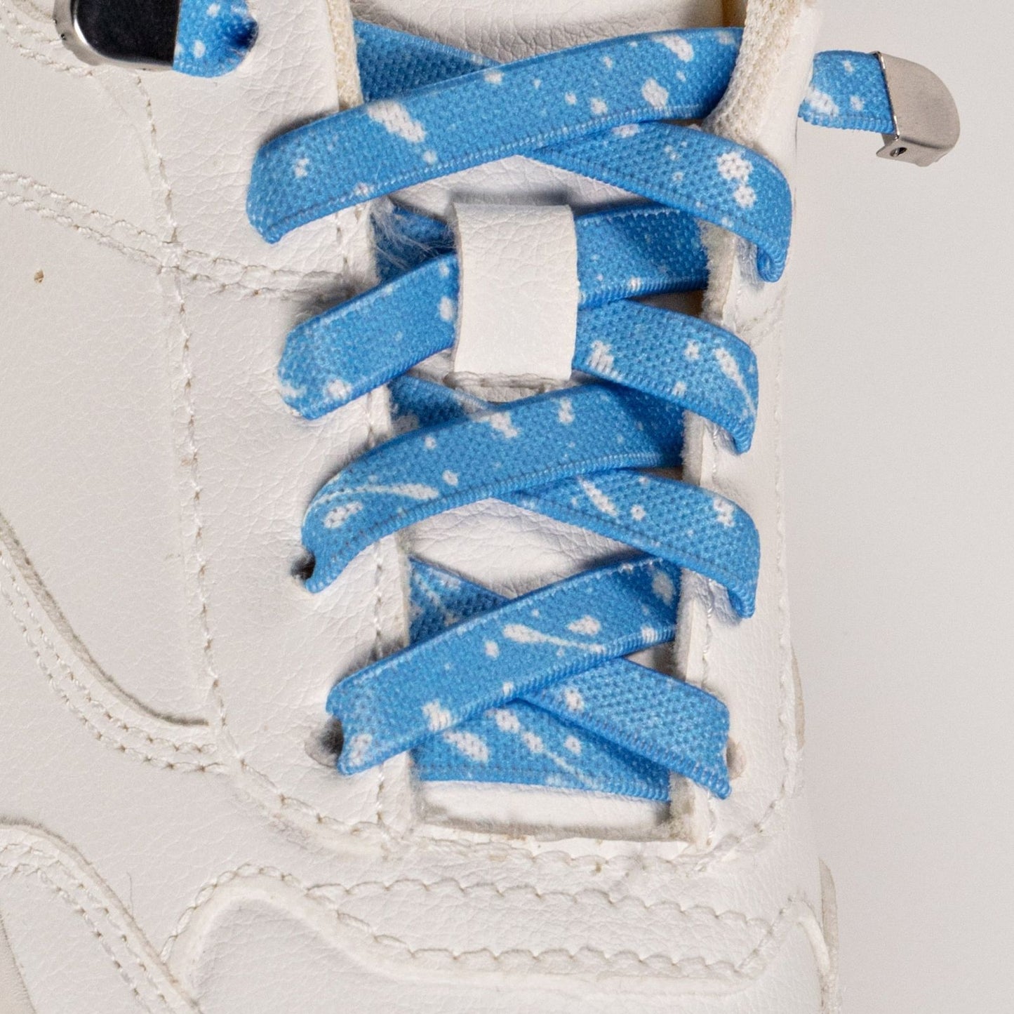 White Dash on Light Blue