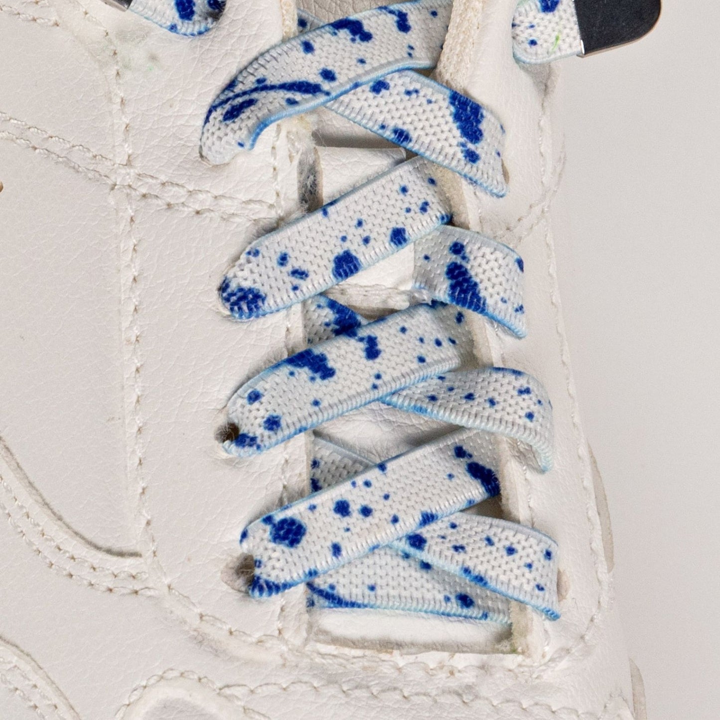 Blue Dash on White